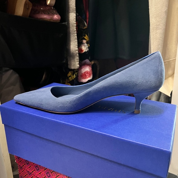 Stuart Weitzman Kitten Heels - Picture 1 of 1